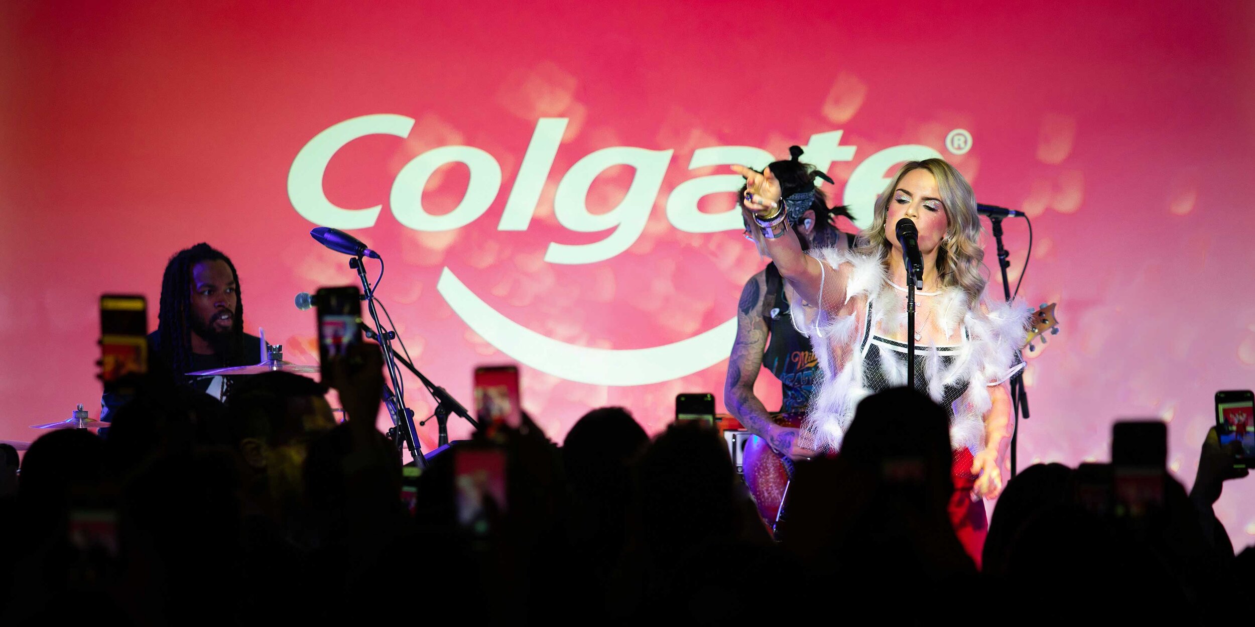 About_Colgate-2019_e.jpg